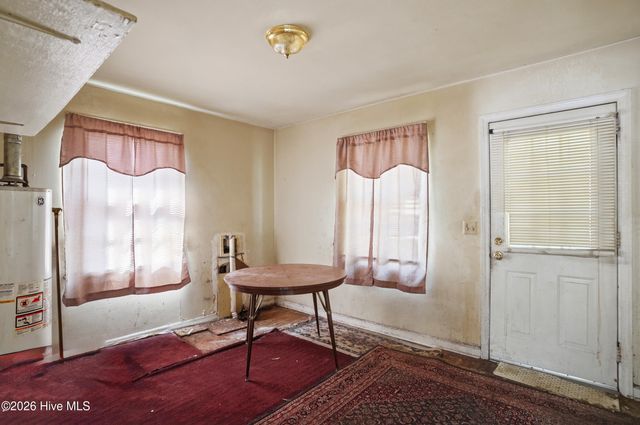 616 S 7th Street, Wilmington, NC 28401