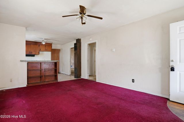 616 S 7th Street, Wilmington, NC 28401