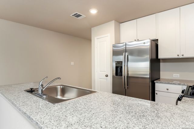 10610 Varmus, Converse, TX 78109