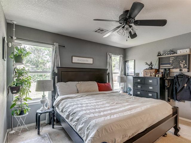 905 Tulip Drive, Yukon, OK 73099