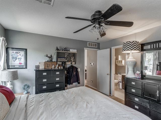 905 Tulip Drive, Yukon, OK 73099