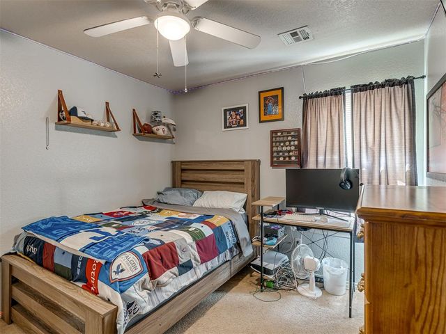 905 Tulip Drive, Yukon, OK 73099