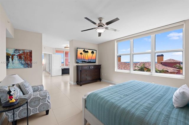 2110 N Ocean Boulevard 7B, Fort Lauderdale, FL 33305