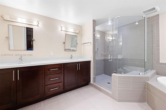 2110 N Ocean Boulevard 7B, Fort Lauderdale, FL 33305