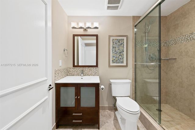 2110 N Ocean Boulevard 7B, Fort Lauderdale, FL 33305