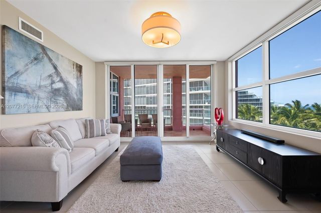 2110 N Ocean Boulevard 7B, Fort Lauderdale, FL 33305