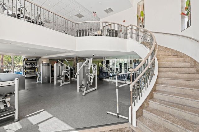 2110 N Ocean Boulevard 7B, Fort Lauderdale, FL 33305