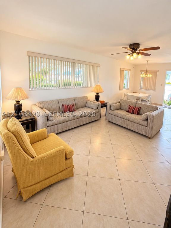 2317 Garfield St 3, Hollywood, FL 33020