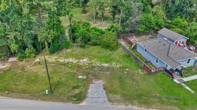 17023 Main Street, Splendora, TX 77372