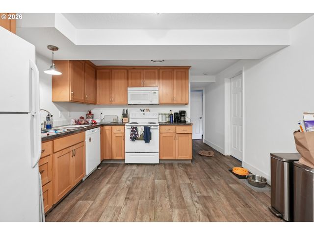 501 Se 157TH Ave, Portland, OR 97233