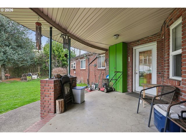 501 Se 157TH Ave, Portland, OR 97233