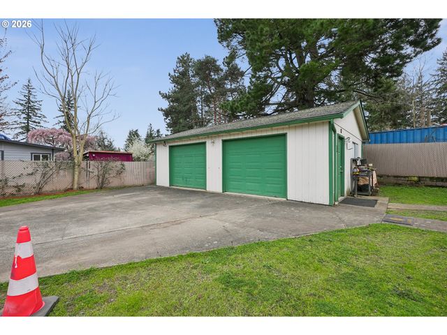 501 Se 157TH Ave, Portland, OR 97233