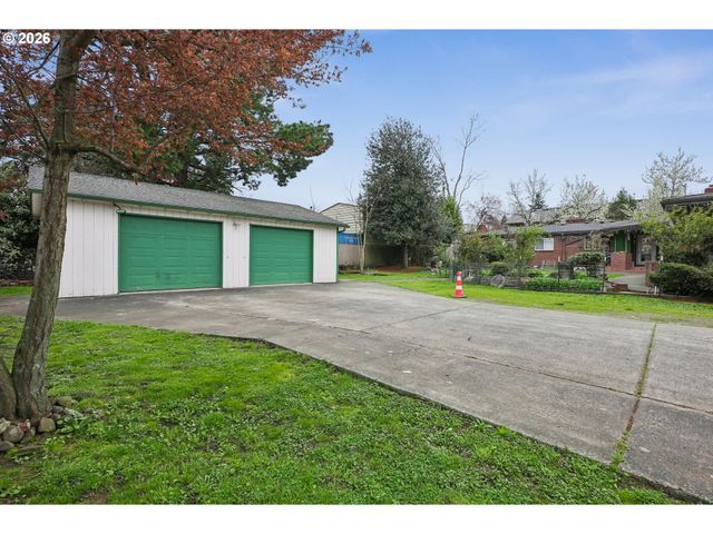 501 Se 157TH Ave, Portland, OR 97233
