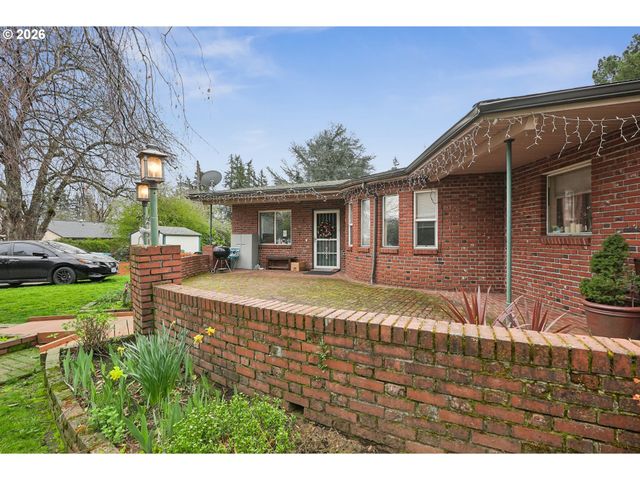 501 Se 157TH Ave, Portland, OR 97233