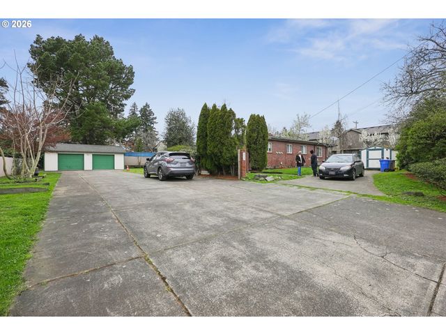 501 Se 157TH Ave, Portland, OR 97233