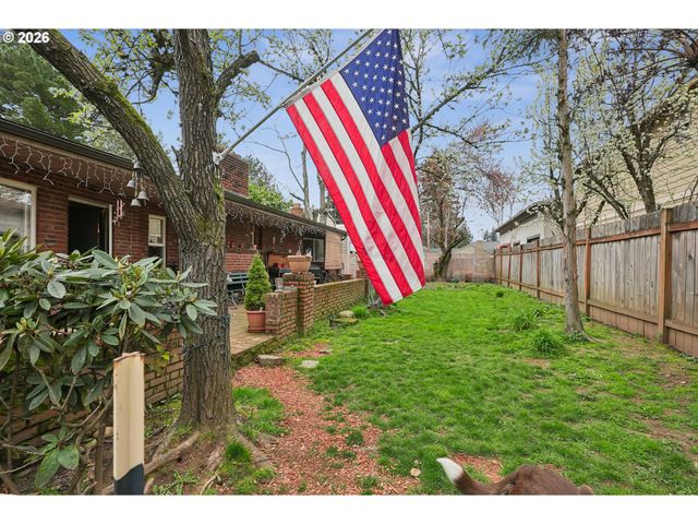 501 Se 157TH Ave, Portland, OR 97233