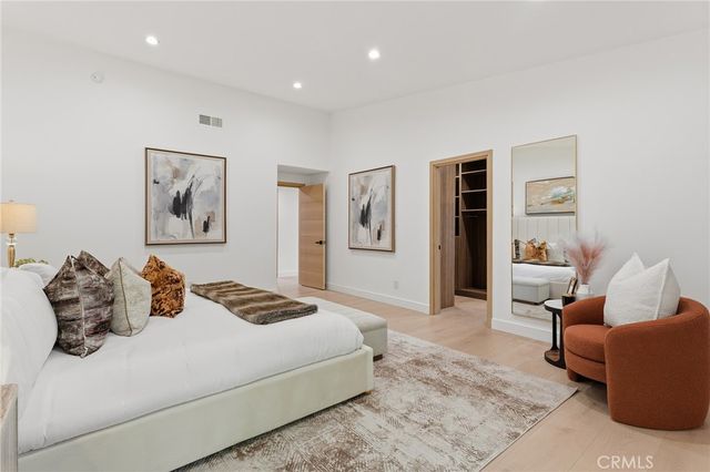 18653 Palomino Drive, Tarzana, CA 91356
