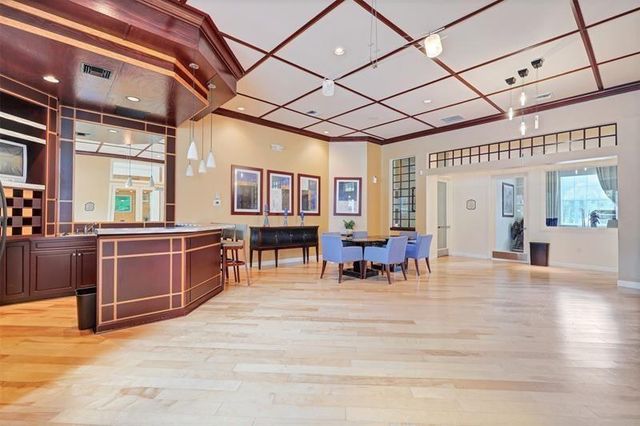 6020 W SAMPLE Road 105, Coral Springs, FL 33067