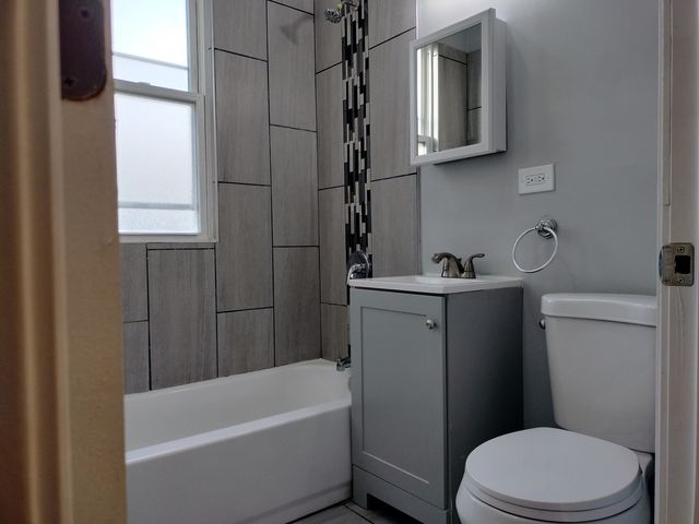 6601 S Green Street 821-2, Chicago, IL 60621