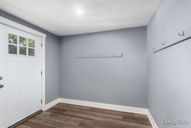 10037 W Colby Road, Montcalm Twp, MI 49326