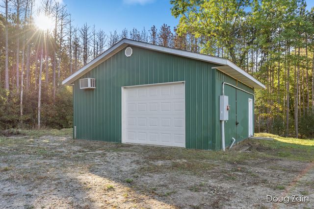 10037 W Colby Road, Montcalm Twp, MI 49326