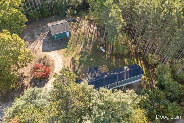 10037 W Colby Road, Montcalm Twp, MI 49326