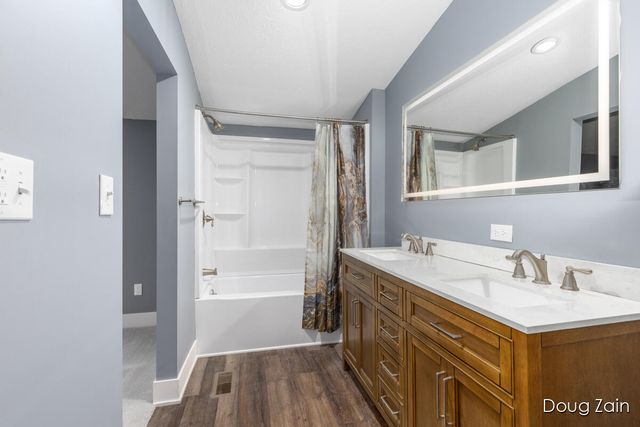 10037 W Colby Road, Montcalm Twp, MI 49326