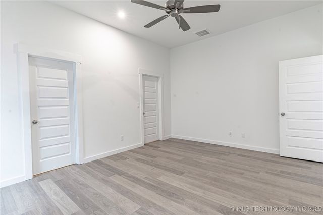 2430 W South Street, Collinsville, OK 74021