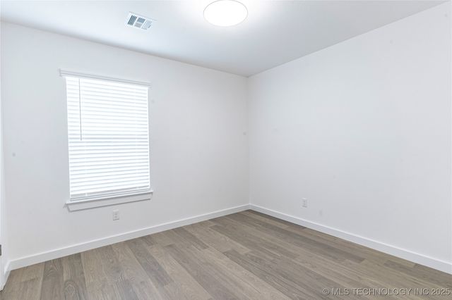 2430 W South Street, Collinsville, OK 74021