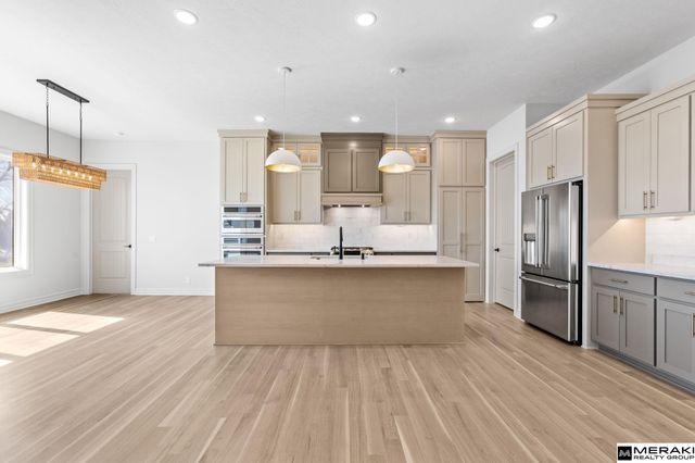 21871 B Street, Elkhorn, NE 68022