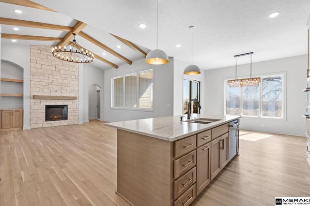 21871 B Street, Elkhorn, NE 68022