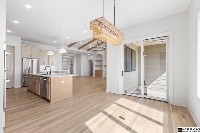 21871 B Street, Elkhorn, NE 68022