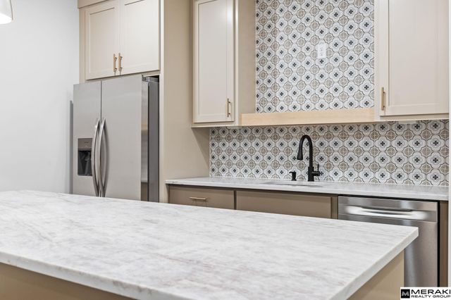 21871 B Street, Elkhorn, NE 68022