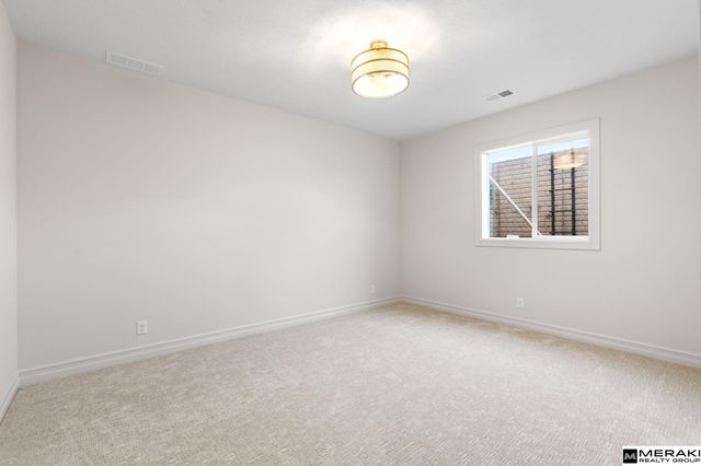 21871 B Street, Elkhorn, NE 68022