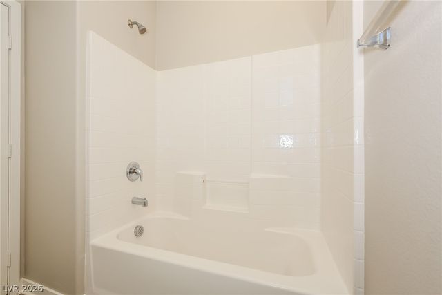 6462 Cinnamon Hazlenut Street, North Las Vegas, NV 89084