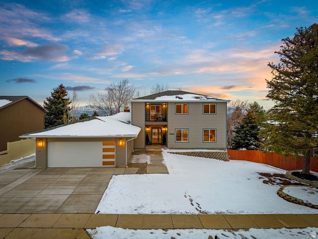 11446 S MOUNTAIN RIDGE CIR, Sandy, UT 84092