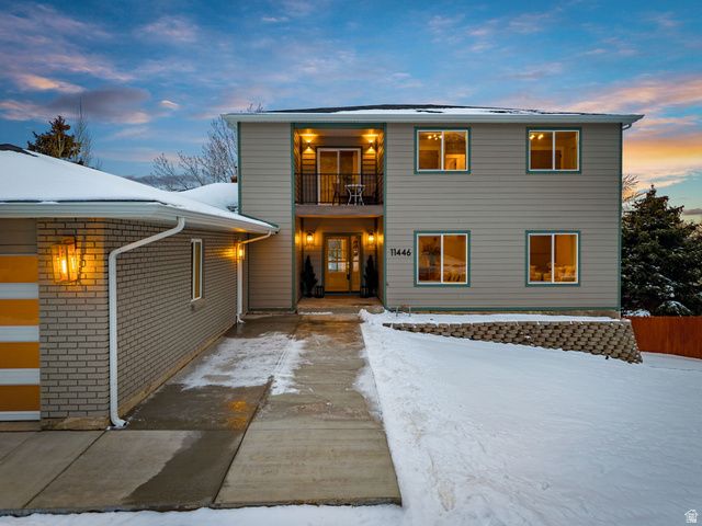 11446 S MOUNTAIN RIDGE CIR, Sandy, UT 84092