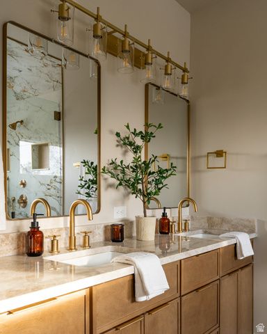 11446 S MOUNTAIN RIDGE CIR, Sandy, UT 84092