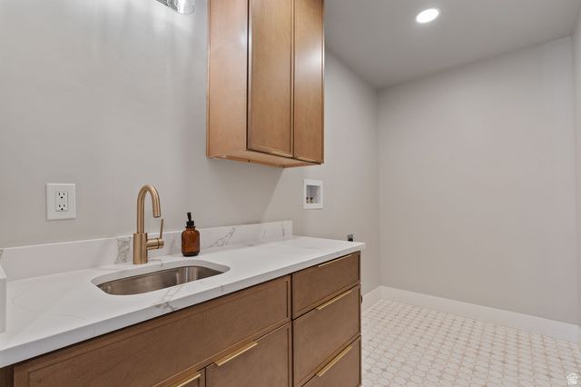 11446 S MOUNTAIN RIDGE CIR, Sandy, UT 84092