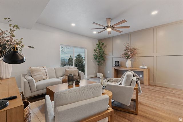 11446 S MOUNTAIN RIDGE CIR, Sandy, UT 84092