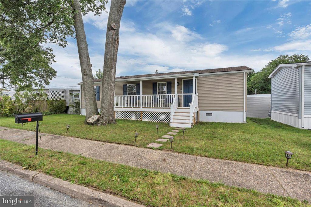 1205 Farrell Ave Trlr 3, Cherry Hill, NJ 08002