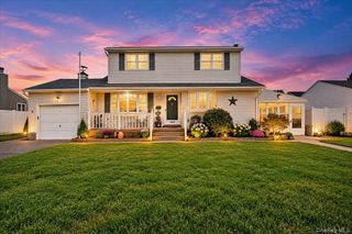 169 N Nassau Avenue, Massapequa, NY 11758