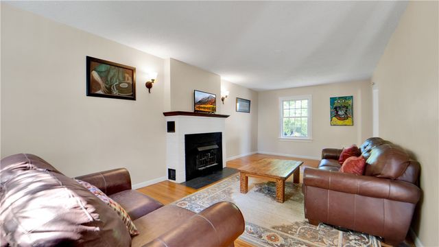 949 Gaywood Lane, Webster, NY 14580