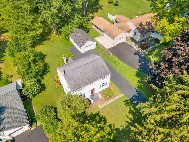 949 Gaywood Lane, Webster, NY 14580