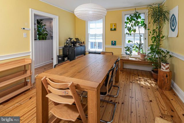 9 MAPLE ST, Hopewell, NJ 08525