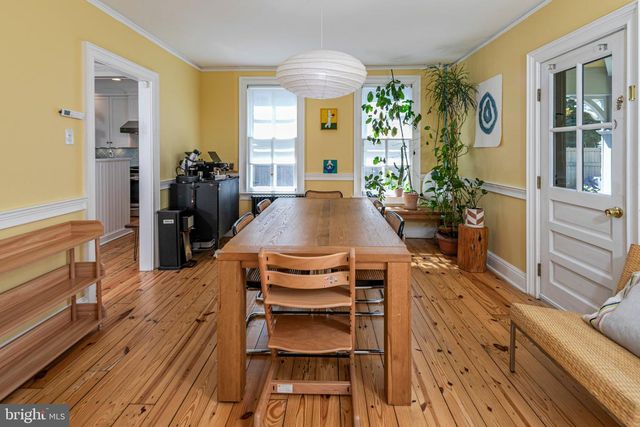 9 MAPLE ST, Hopewell, NJ 08525