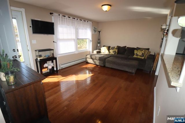 32 Panorama Drive, Sussex, NJ 07461