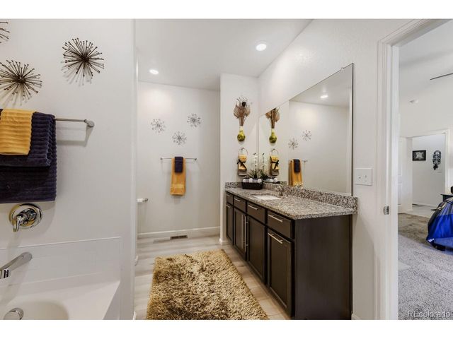 503 Evans Ave, Keenesburg, CO 80643