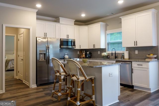398 Sunset Drive, Statham, GA 30666