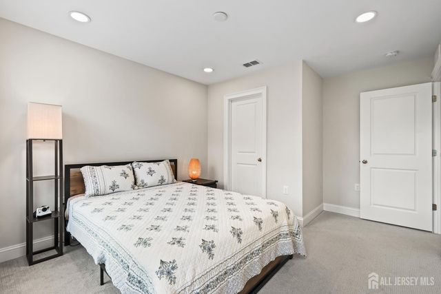 2707 Hayden Court, Monroe, NJ 08831